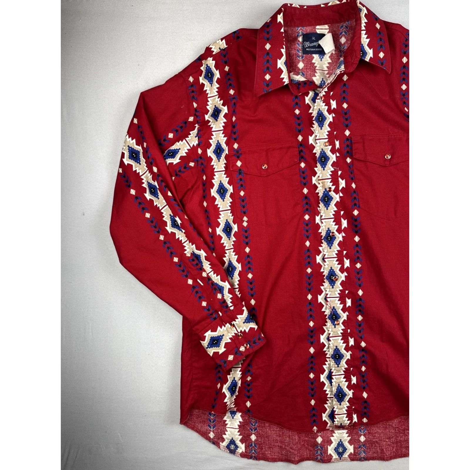 Wrangler VINTAGE Wrangler Western Shirt XL Red Aztec Southwest Pearl Snap USA Style Shirt Men XL Red Aztec Western Pearls Gathered Pockets Size US XL / EU 56 / 4 - 3 Thumbnail