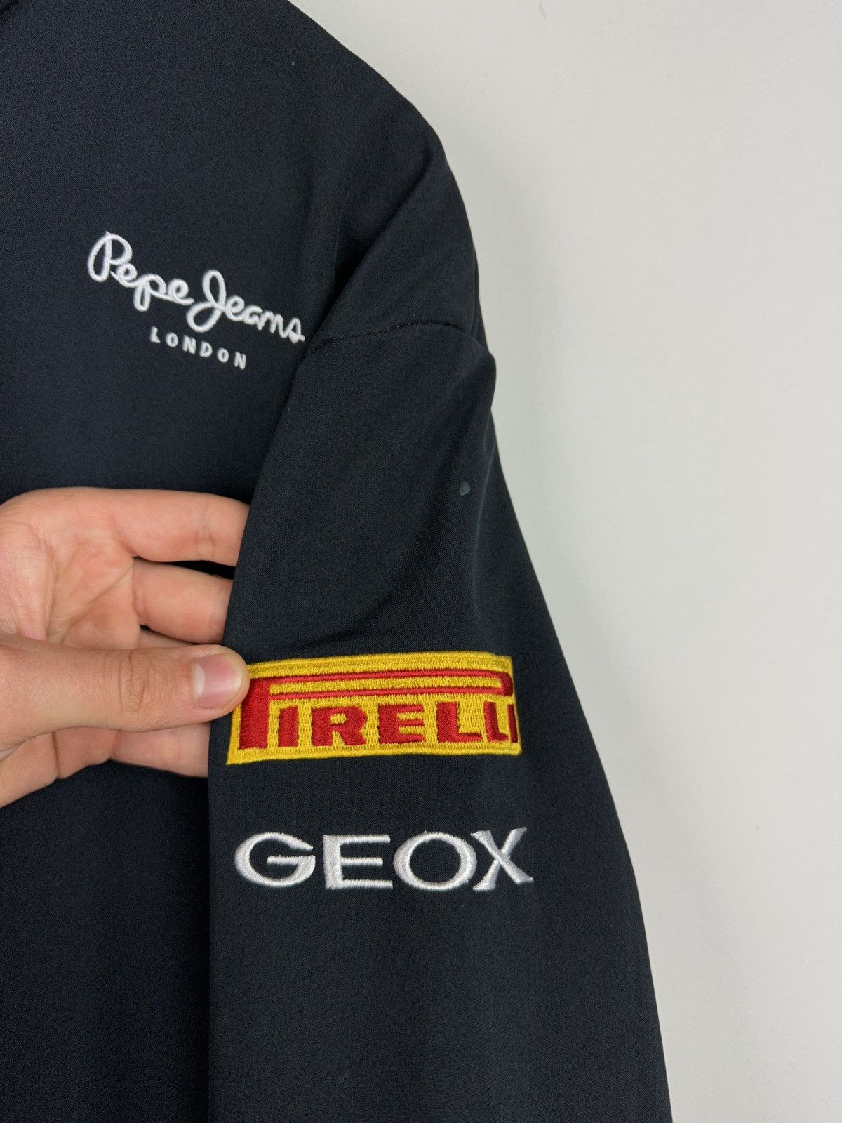 Red Bull × Vintage Vintage Red Bull Big Logo Racing Jacket Size US M / EU 48-50 / 2 - 10 Thumbnail