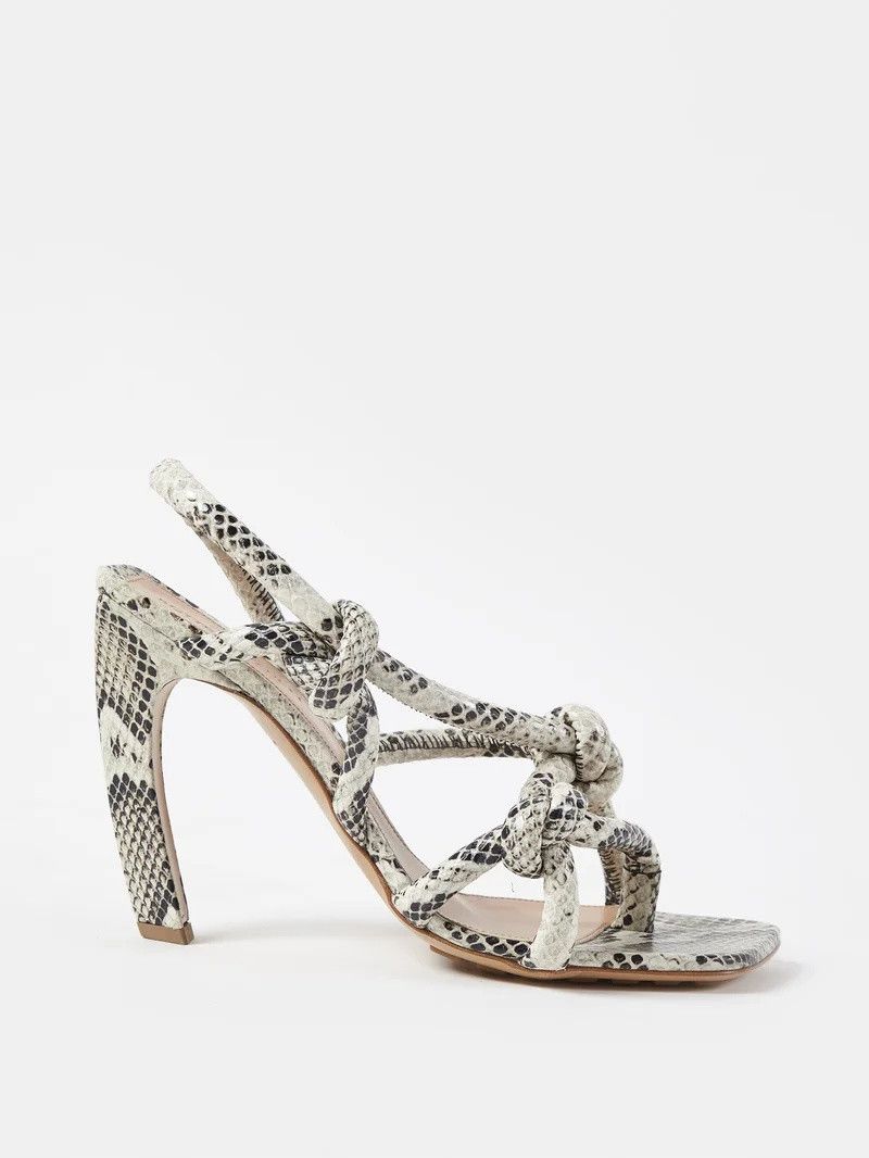 Bottega Veneta o1y0725 Leather Sandals in White/Black Size US 5.5 / IT 35.5 - 1 Thumbnail