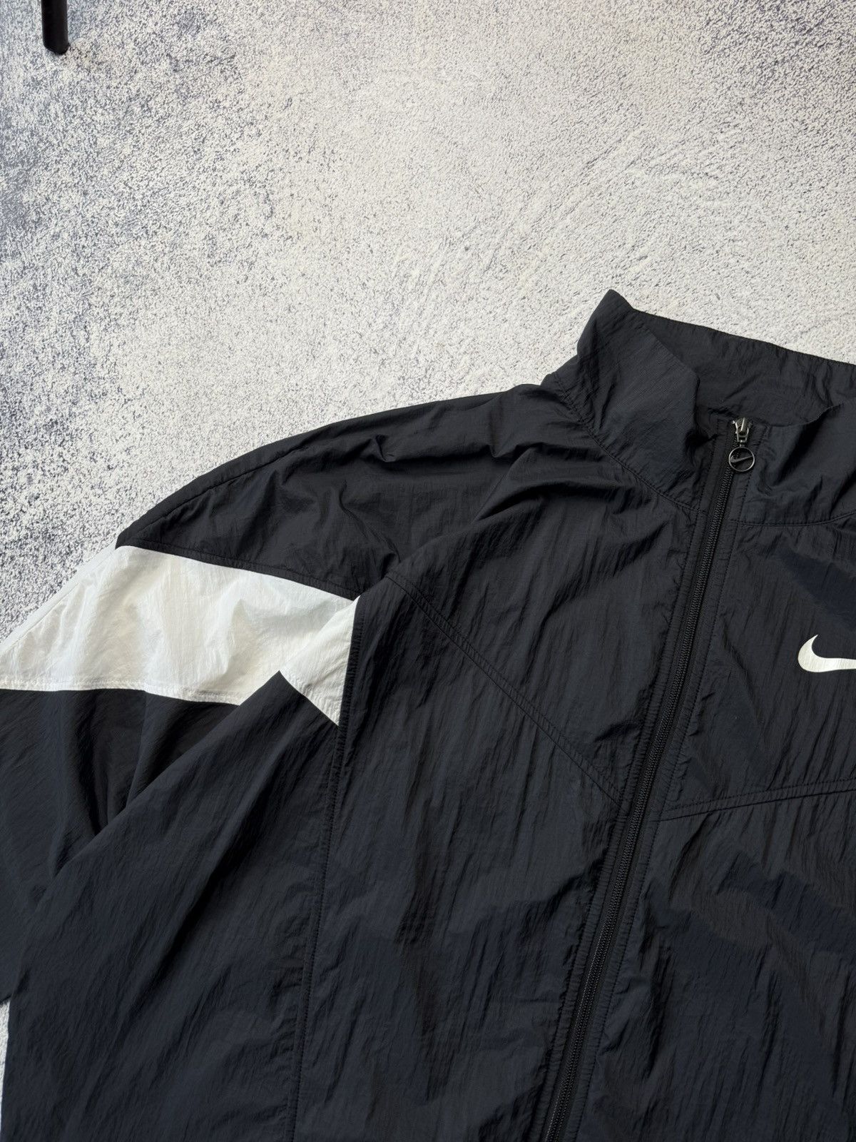 Nike Vintage Nike Track Big Logo Jacket Streetwear USA Size US XL / EU 56 / 4 - 9 Thumbnail