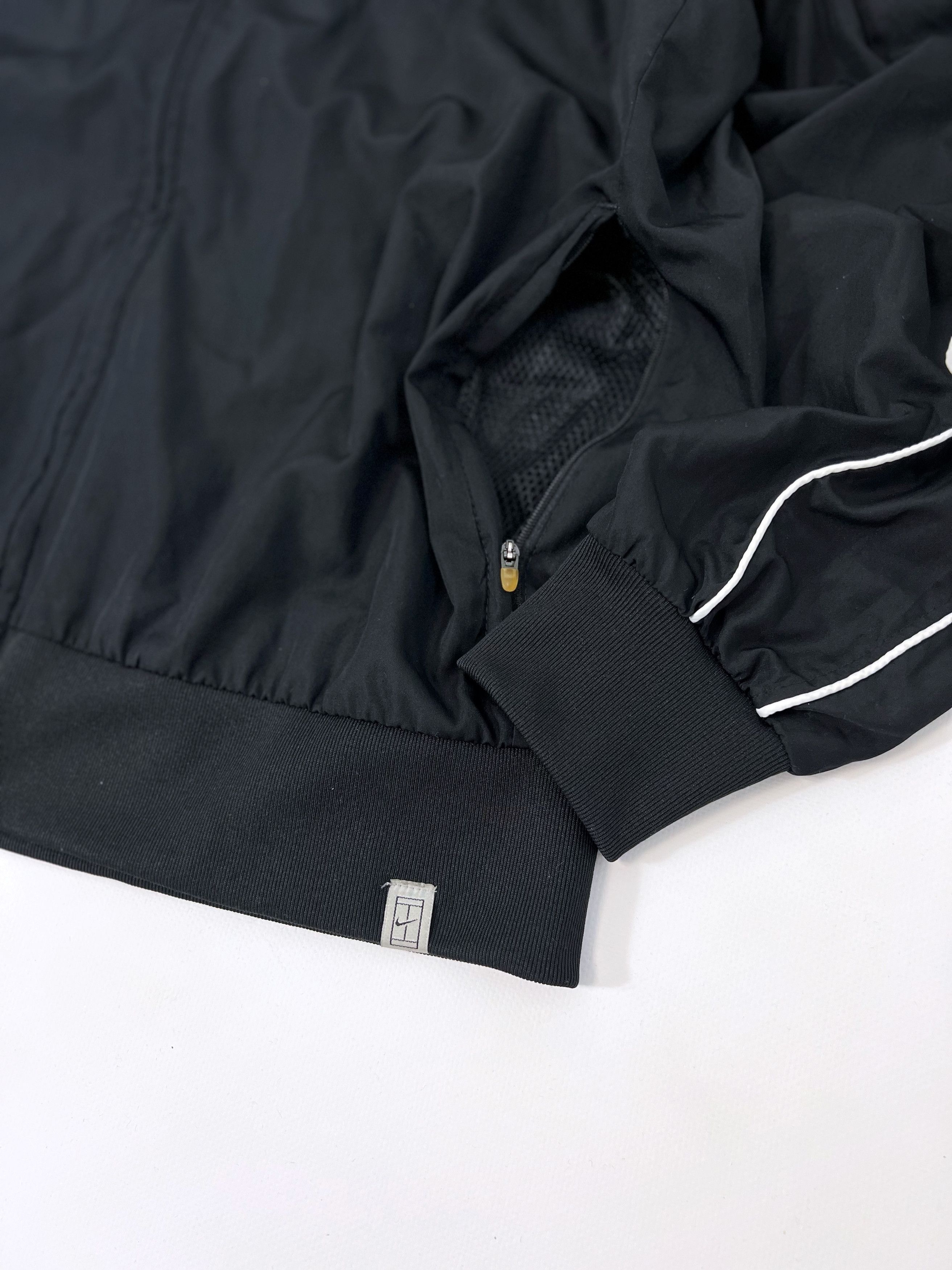 Nike Nike black vintage Jacket tennis Size US L / EU 52-54 / 3 - 4 Thumbnail