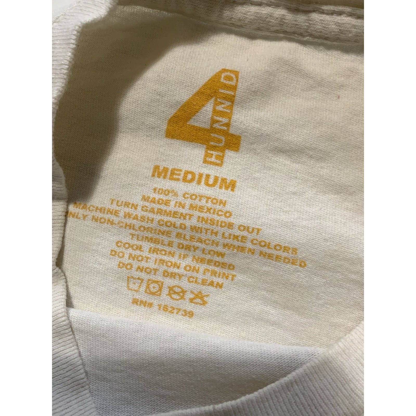 Vintage VINTAGE 4 Hunnid YG Fourever A Player Four Graphic Natural S/S Crewneck T-Shirt Sz. M Mens Size US M / EU 48-50 / 2 - 7 Thumbnail