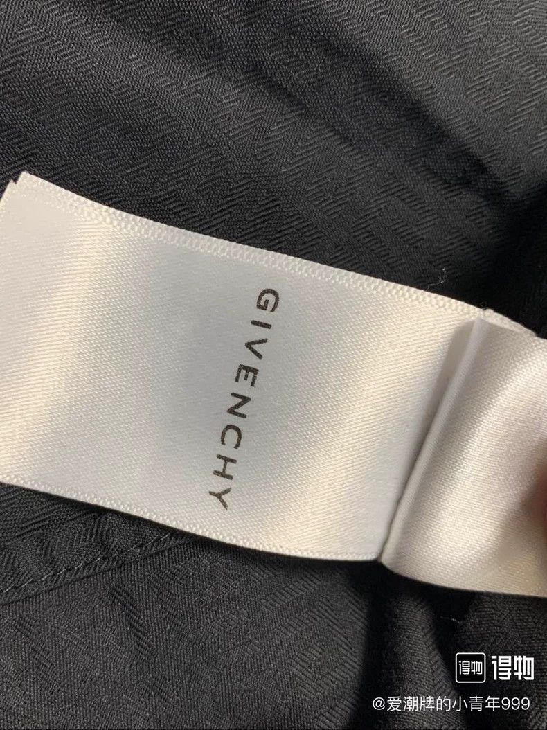 Givenchy Givenchy Monogrammed Shirt Size US M / EU 48-50 / 2 - 4 Thumbnail