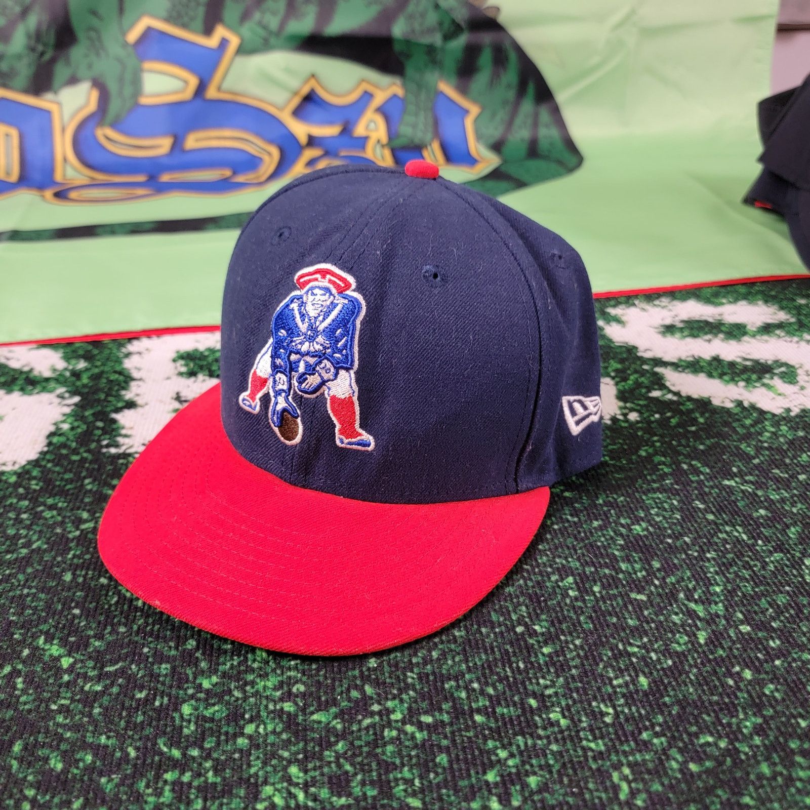 New Era New Era New England Patriots SNAPBACK CAP Blue/Red 7 3/4 Size ONE SIZE - 1 Thumbnail