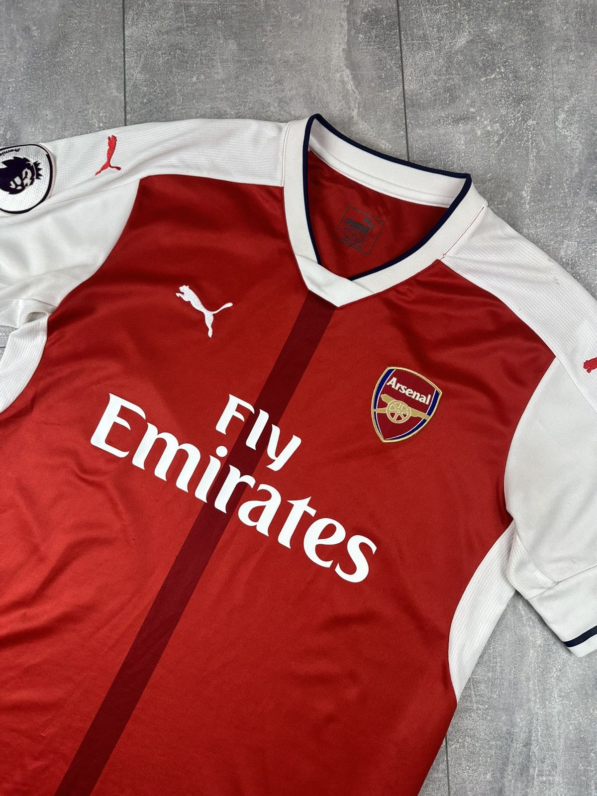 Puma Puma Arsenal Fc Premier League Home 2016/17 Soccer Jersey Size US L / EU 52-54 / 3 - 2 Thumbnail