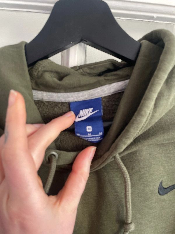 Nike Nike Hoodie – Khaki & in Great Condition! Size US M / EU 48-50 / 2 - 4 Thumbnail