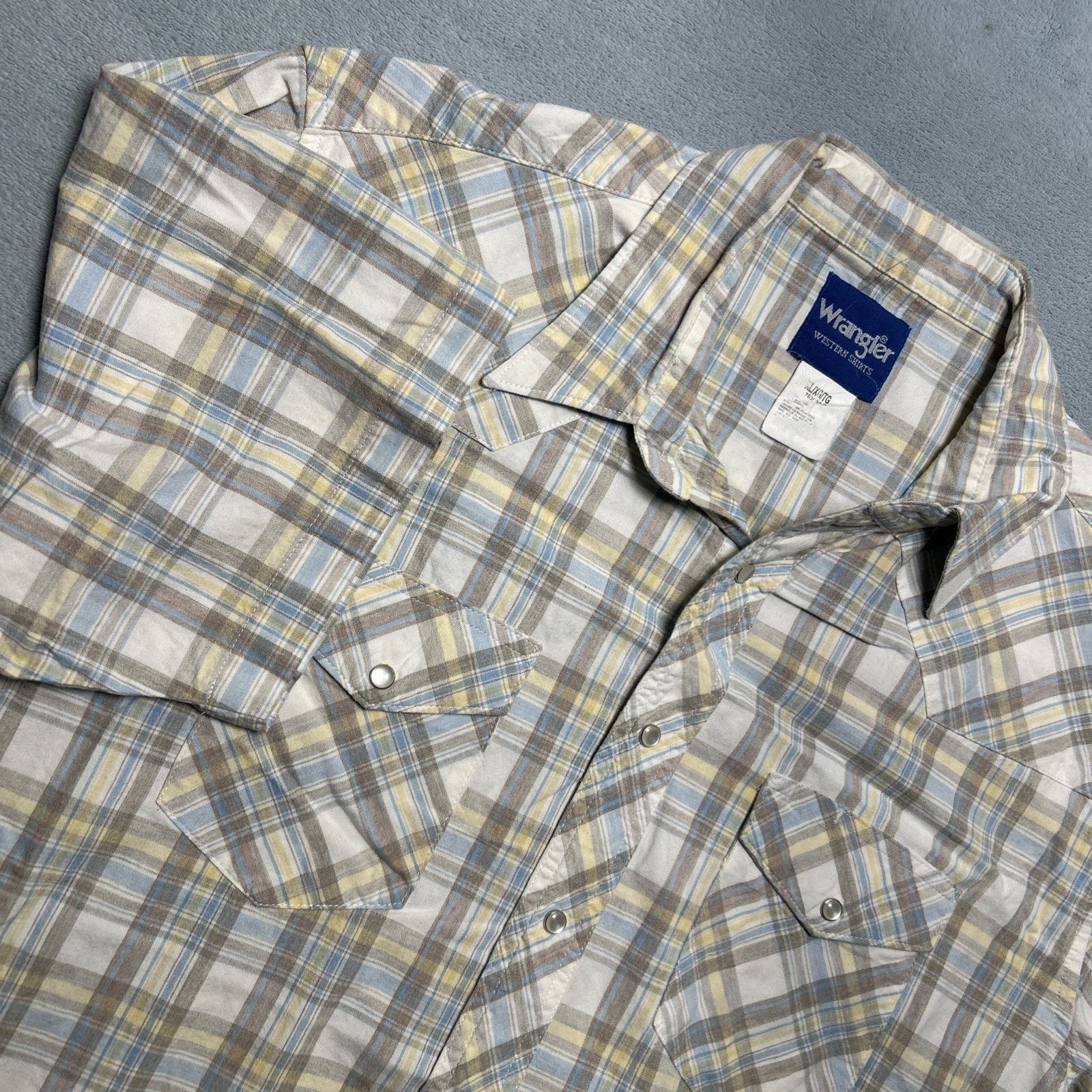 Wrangler Wrangler Pearl Snap Button Up Short sleeve Shirt XL Raw Hem Size US XL / EU 56 / 4 - 1 Thumbnail