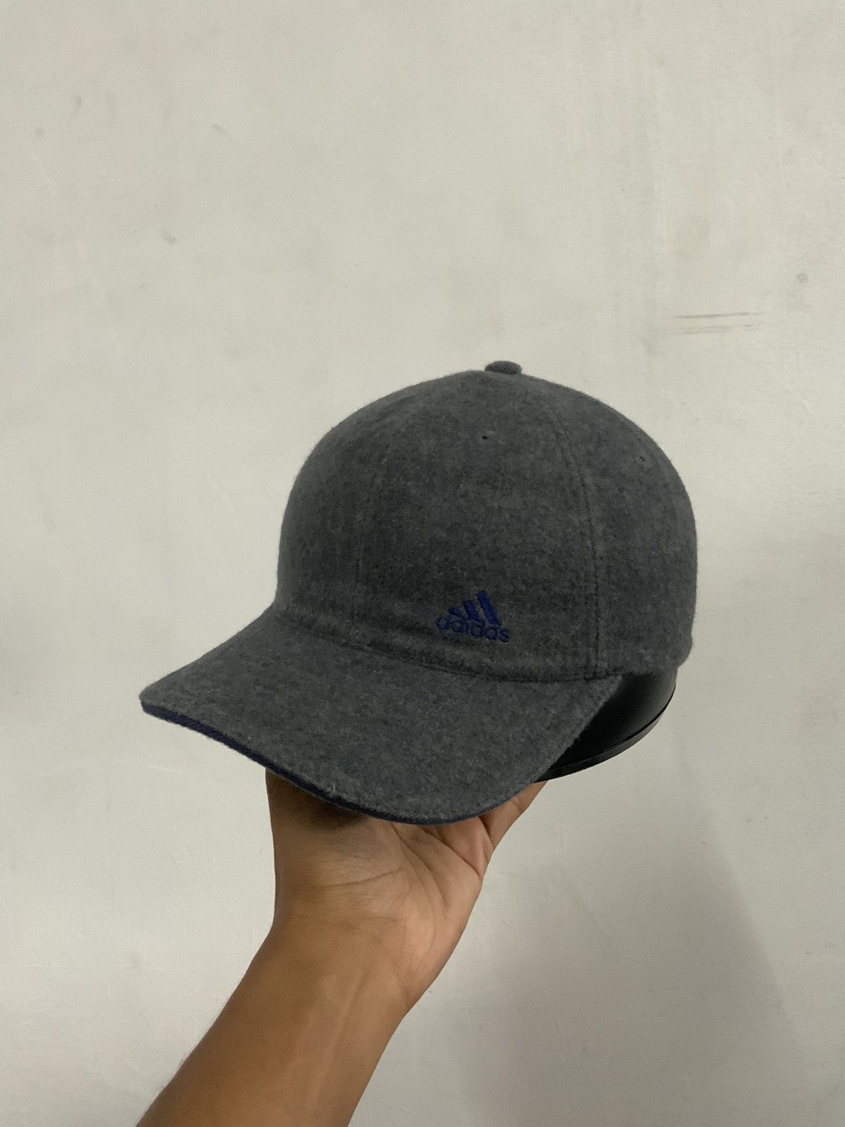 Adidas Adidas Small Logo Wool Hat Size ONE SIZE - 2 Thumbnail