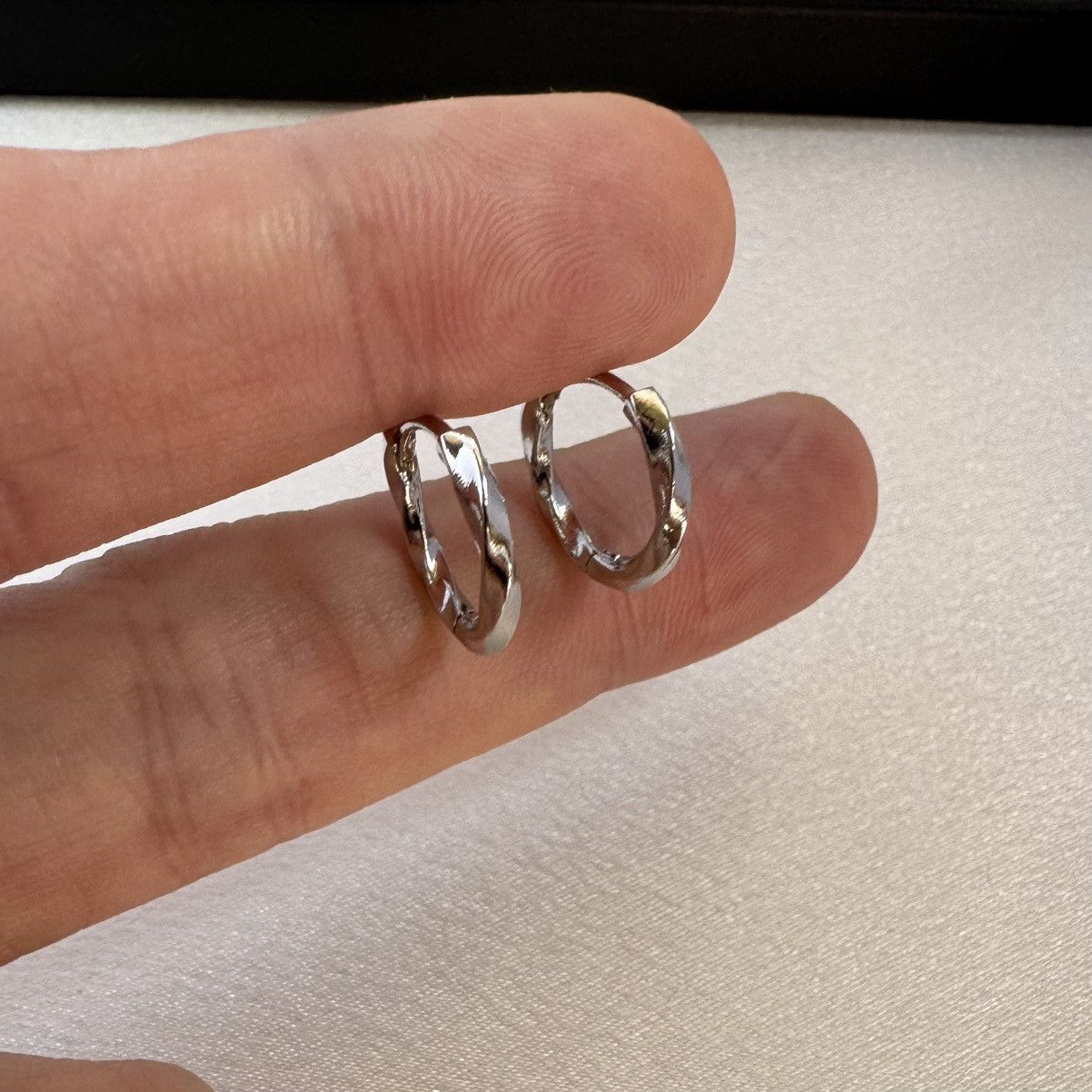 Other 15mm Small Twist Silver Hoop Earrings for Men Women Size ONE SIZE - 5 Thumbnail