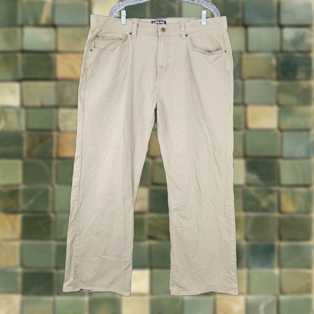 Vintage KIRKLAND SIGNATURE Chino Pants Mens Straight Khaki Beige Size 42x30 Size US 42 / EU 58 - 1 Thumbnail