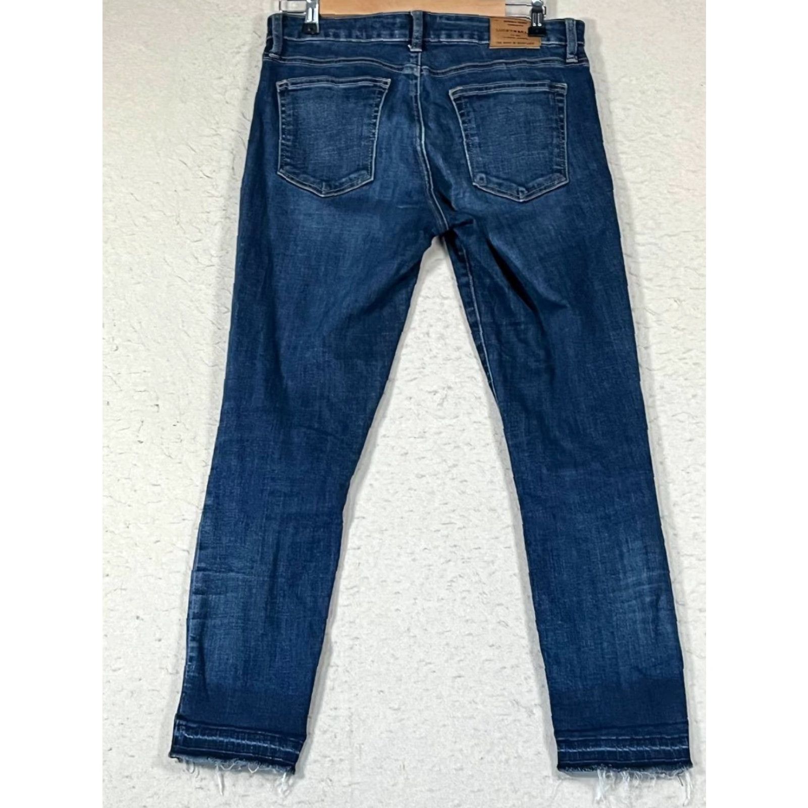 Lucky Brand Lucky Brand Jeans Cropped Womens 6 Blue Medium Wash Stretch 5-Pocket Denim Jeans Size 28" / US 6 / IT 42 - 2 Thumbnail