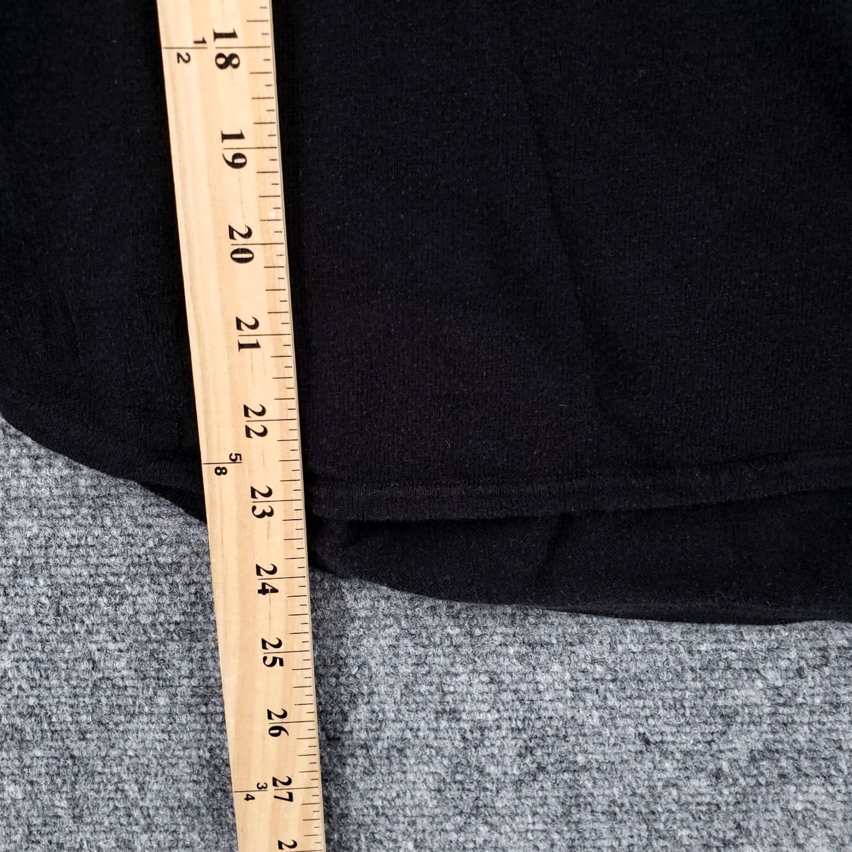 Vintage Copper Key Sweater Womens S Small Black Pullover Round Neck Long Sleeve Jumper Size S / US 4 / IT 40 - 4 Thumbnail