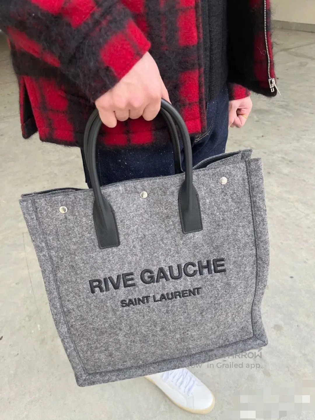 Yves Saint Laurent YSL Gray Tote Handbag. Size ONE SIZE - 5 Thumbnail