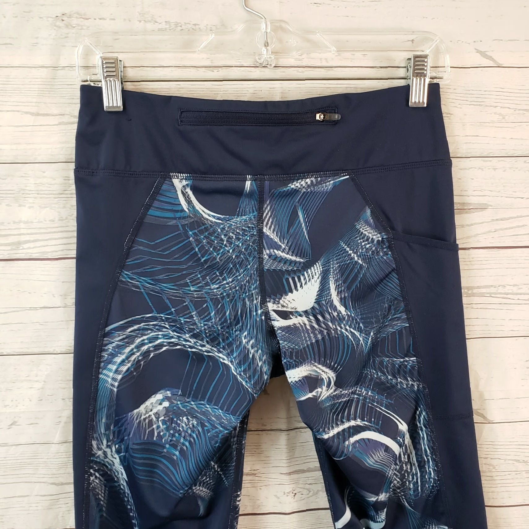 Nike Nike Womens Power Crop Leggings Sz Small Blue Zip Pocket Mid Rise Size 28" / US 6 / IT 42 - 4 Thumbnail