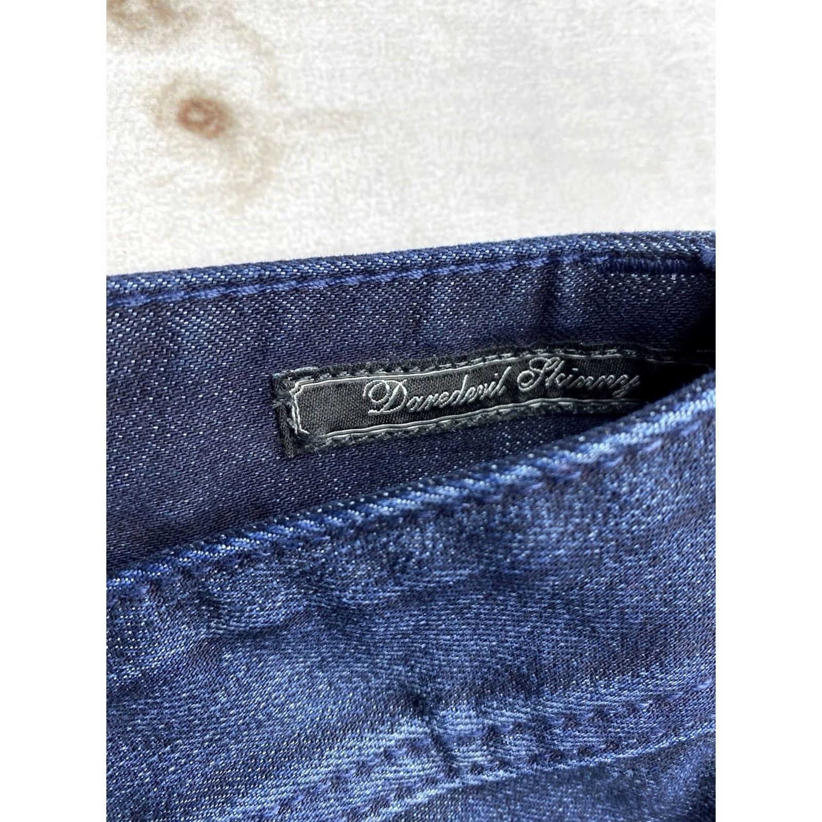 Guess GUESS Daredevil Skinny Jeans Sz 30 Dark Wash 5-Pocket Logo Denim 90s Vintage Womens Jeans Size 30" / US 8 / IT 44 - 4 Thumbnail