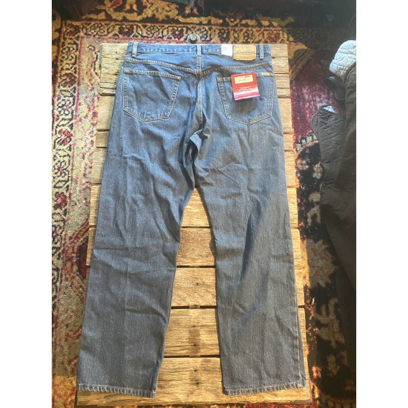 Levi's VINTAGE Levi's Jeans Signature Relaxed 34W x 32L Blue 100% Cotton Mens NWT NOS Size US 40 / EU 56 - 2 Thumbnail