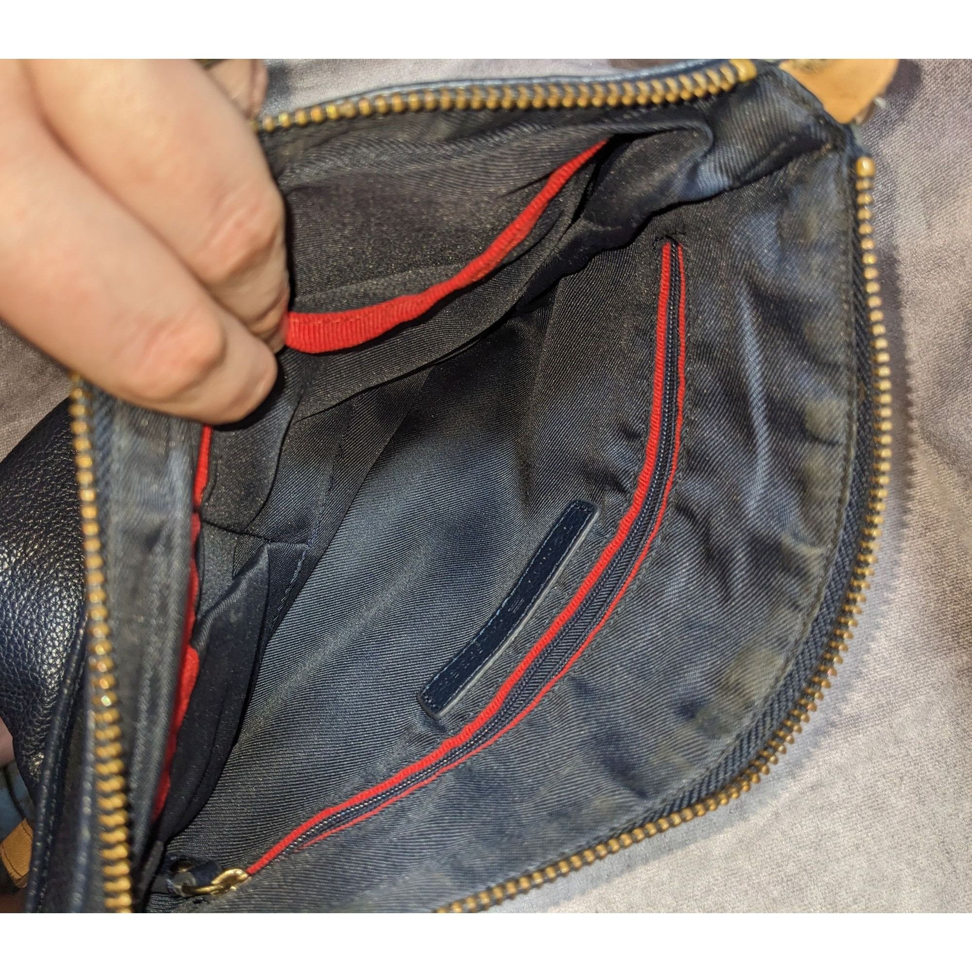 Tommy Hilfiger Preppy Tommy Hilfiger Navy Blue Leather Crossbody Bag With G Size ONE SIZE - 6 Thumbnail