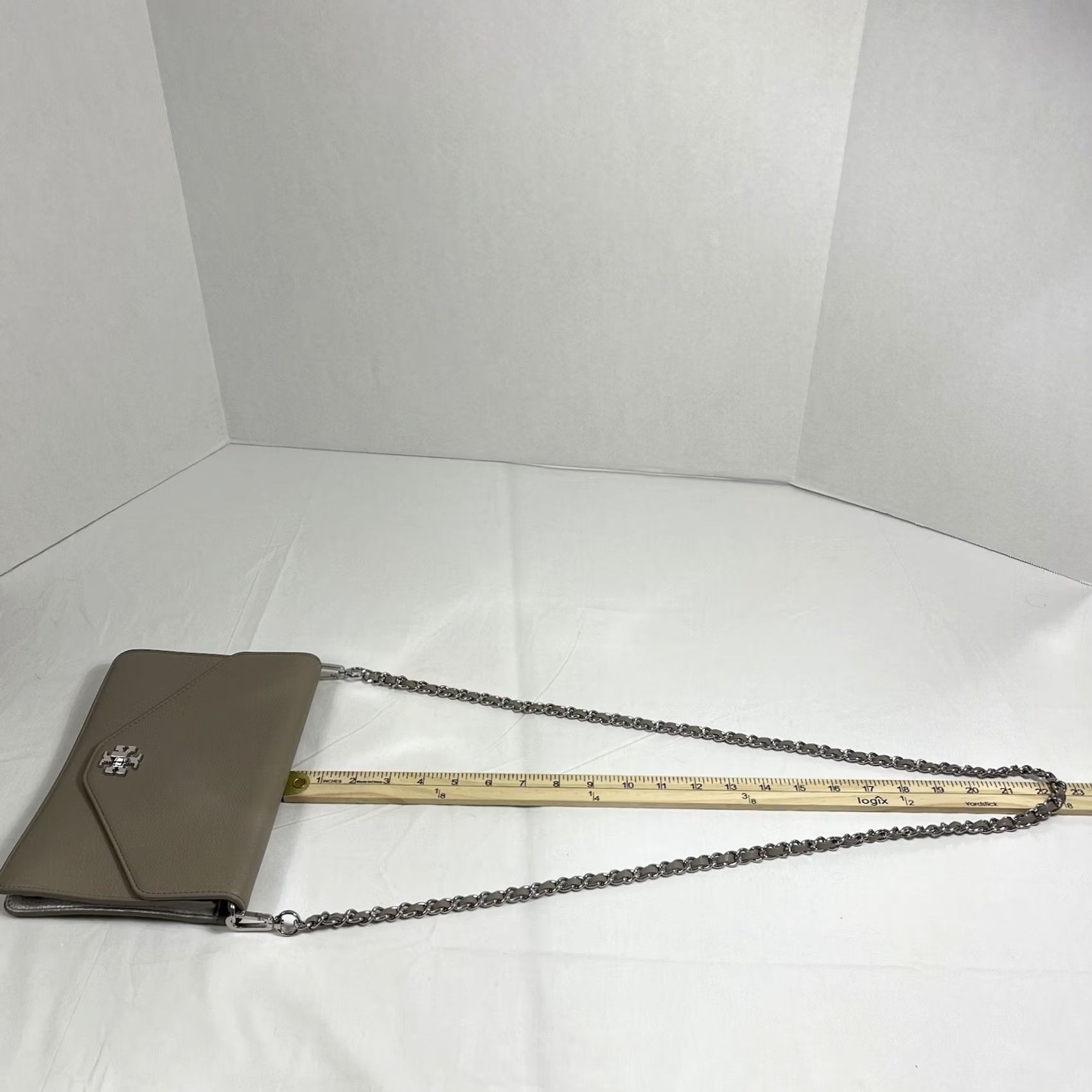 Tory Burch Tory Burch Kira Leather Envelope Convertible Clutch Crossbody Chain Champagne Gray Silver Medium Girls? Size ONE SIZE - 3 Thumbnail