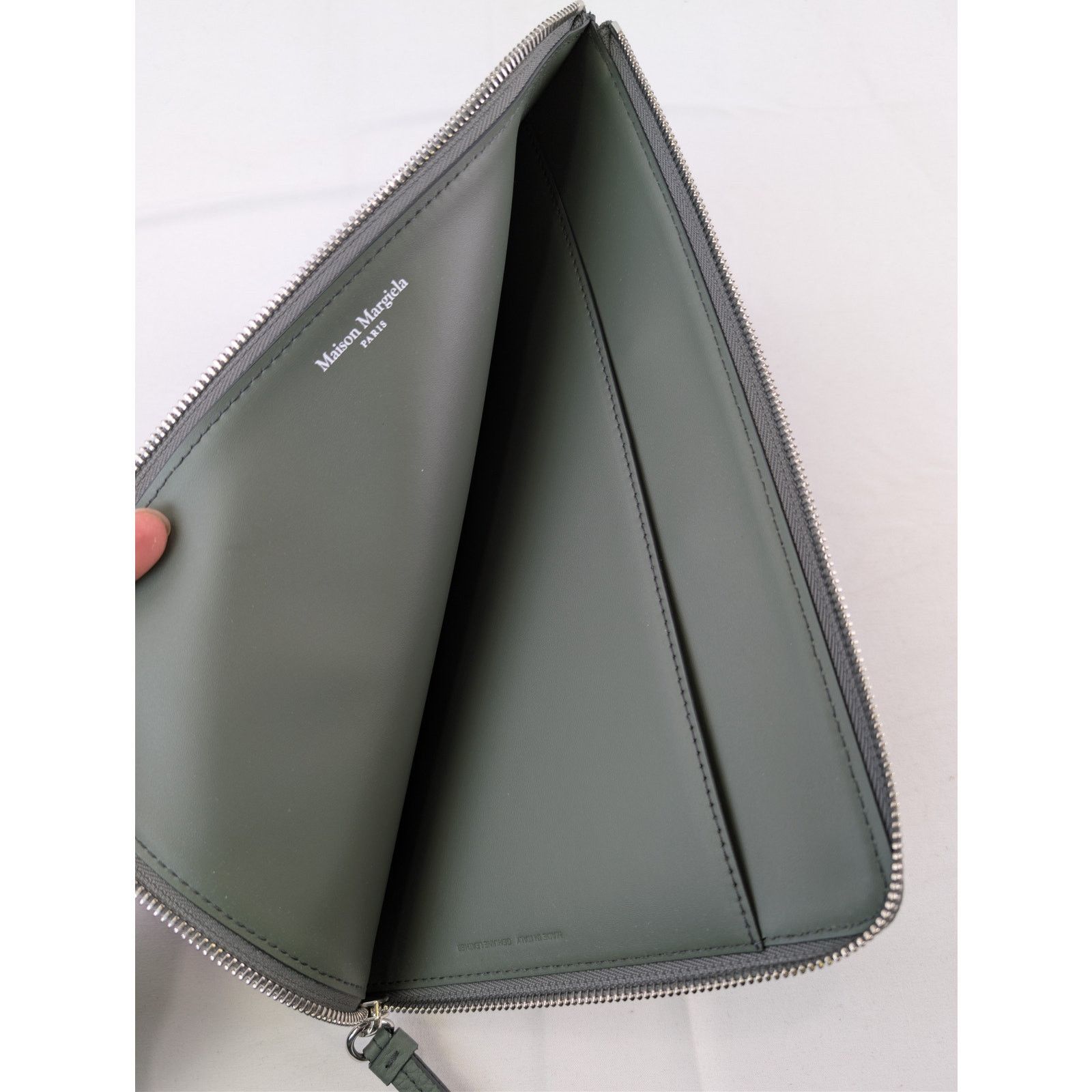 Maison Margiela o1rshd1 Size: OS / Four Stitches Leather Pouch Wallet Green Size ONE SIZE - 10 Thumbnail