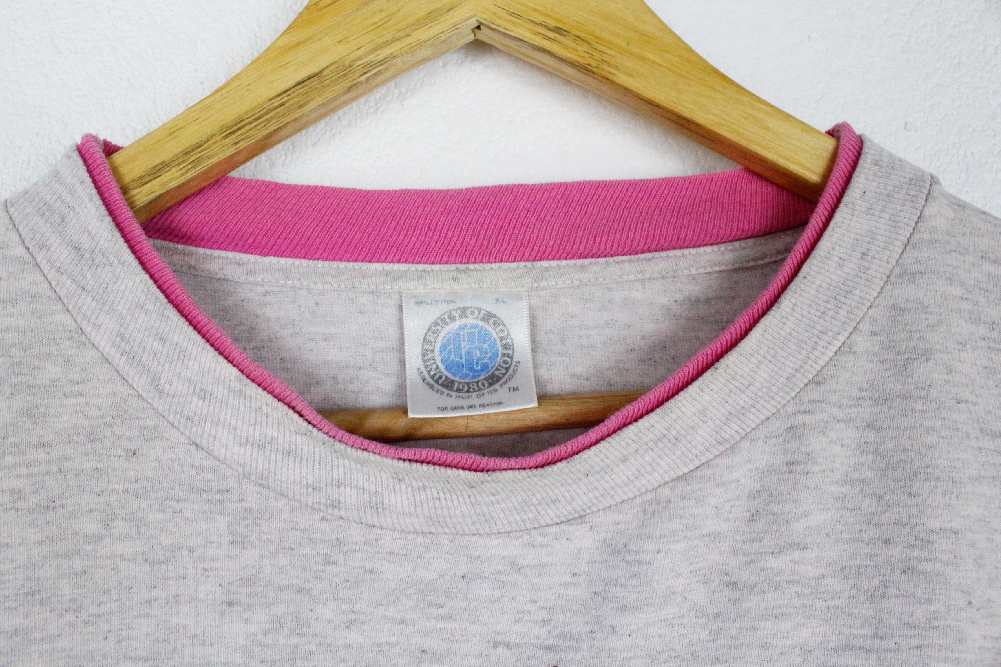 Vintage Vintage 80s Mels Drive In Universal Studios Graphic T-shirt Size US XL / EU 56 / 4 - 4 Thumbnail