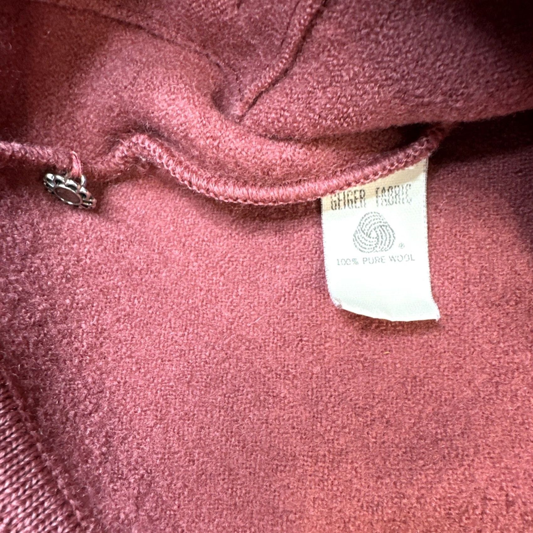 Vintage VINTAGE Geiger Women's Sweater Cardigan 40 Pink Purple 100% Wool Long Sleeve Round Neck Embroidery Buttons Cardigan Wool Regular Fit Size 40 Womens Size S / US 4 / IT 40 - 6 Thumbnail