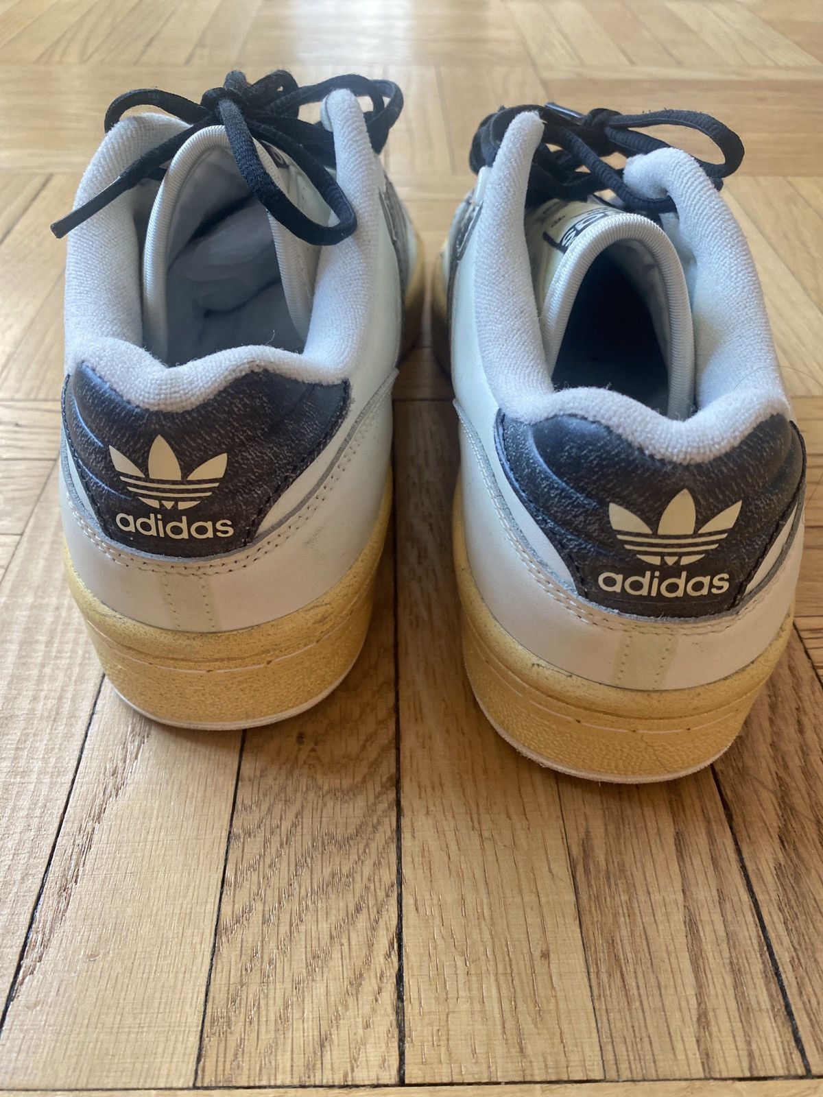 Adidas Adidas Rivalry Low "SUPERSTAR" 2020 - Size 9 Rare Size US 9 / EU 42 - 4 Thumbnail