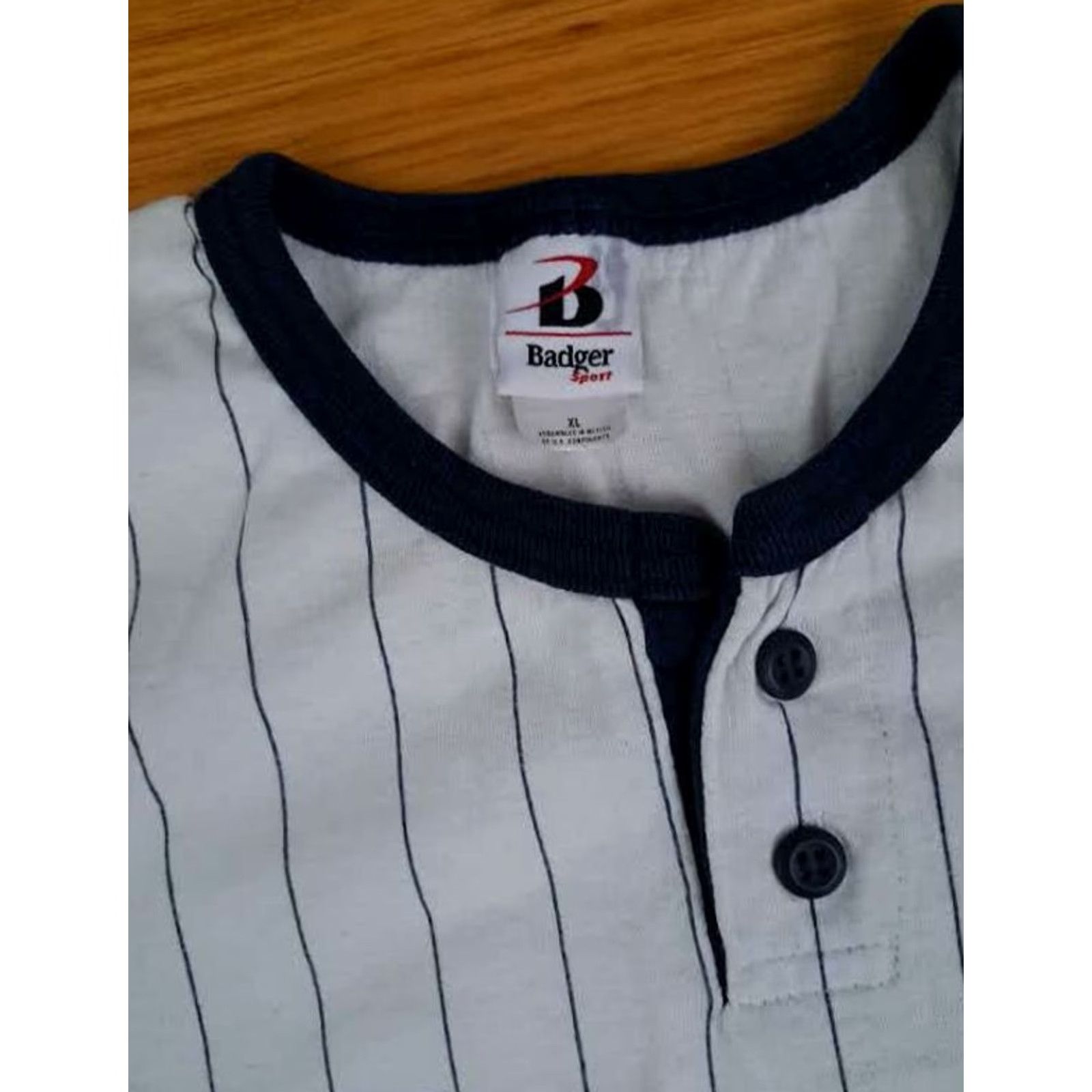 Vintage Badger T-Shirt Shirt XL White Striped 1/4 Button Baseball Jersey V-Neck Mens Sports Regular Cotton Jersey Short Sleeve Size US XL / EU 56 / 4 - 4 Thumbnail