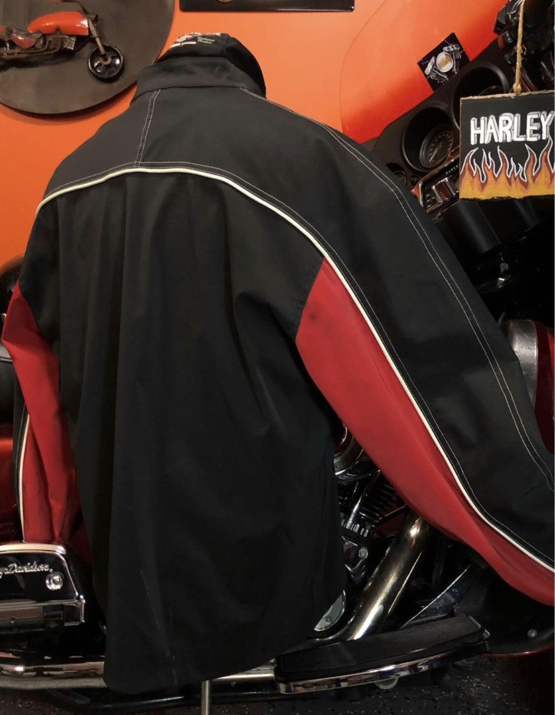 Decibel Rain Coat Size Medium Men REFLECTIVE DECIBEL Size US M / EU 48-50 / 2 - 5 Thumbnail