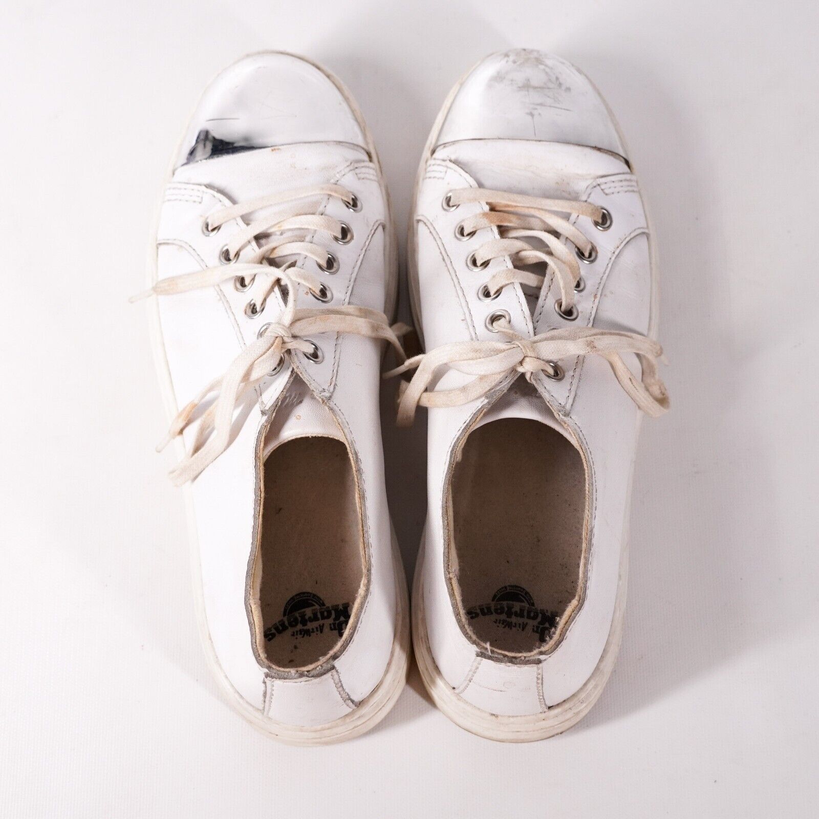 Dr. Martens Dr. Martens Platform Low Top Sneakers Women 9 Casual Shoes Size US 9 / IT 39 - 4 Thumbnail