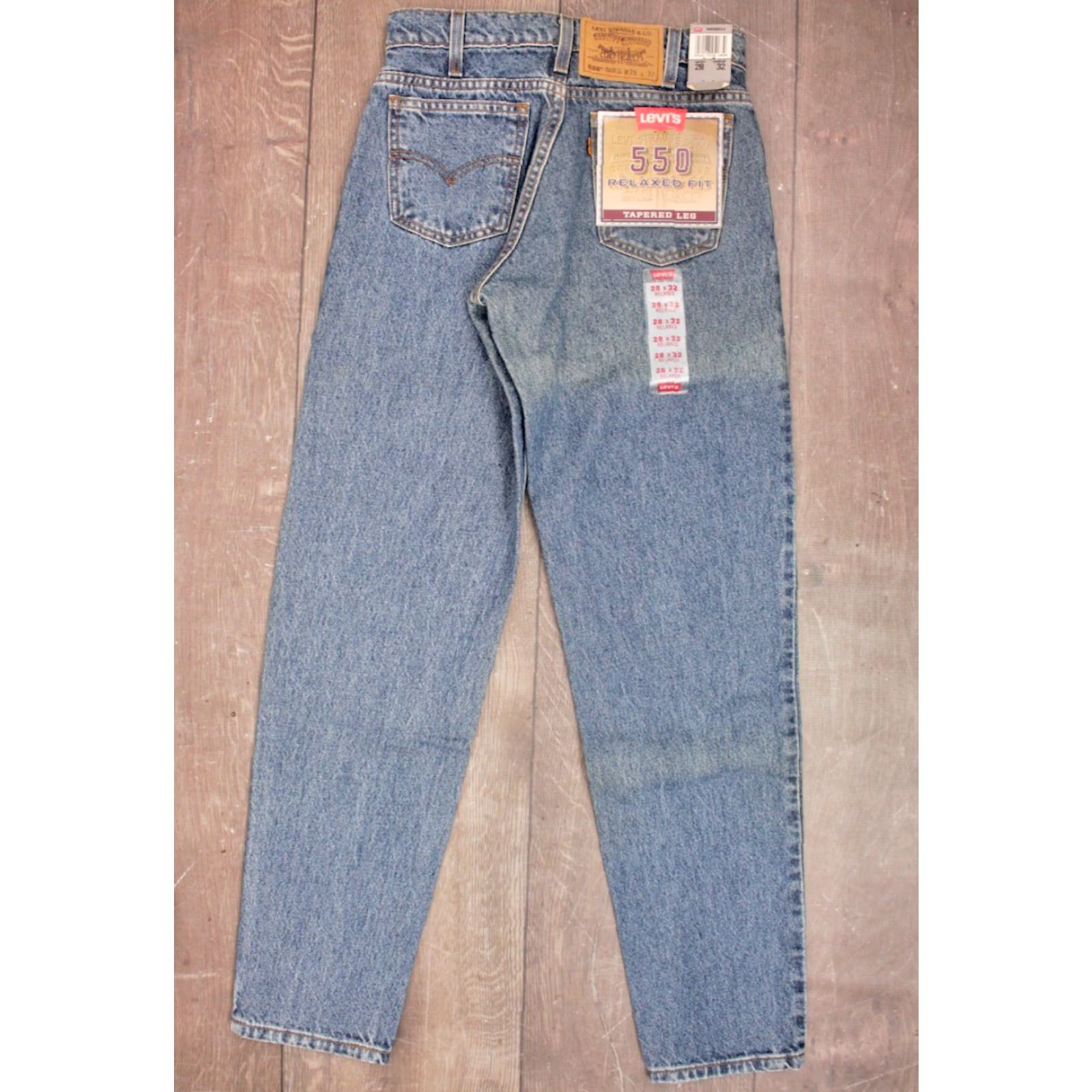 Levi's VINTAGE Men's Levi's 550 Tapered Leg Jeans Relaxed Fit Sz 28x32 90s NS Size US 32 / EU 48 - 3 Thumbnail