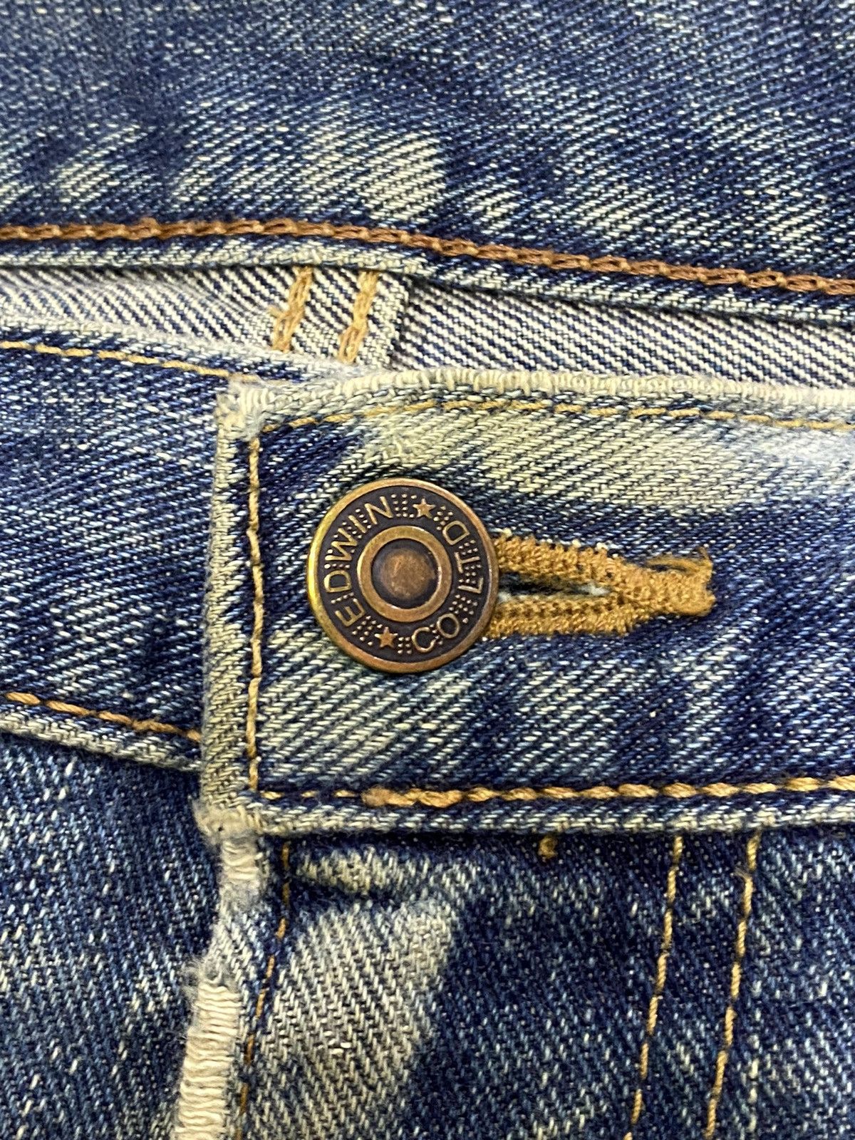 Japanese Brand Vintage Edwin503 Blue Wash Distressed Loose Jeans Size US 31 - 7 Thumbnail