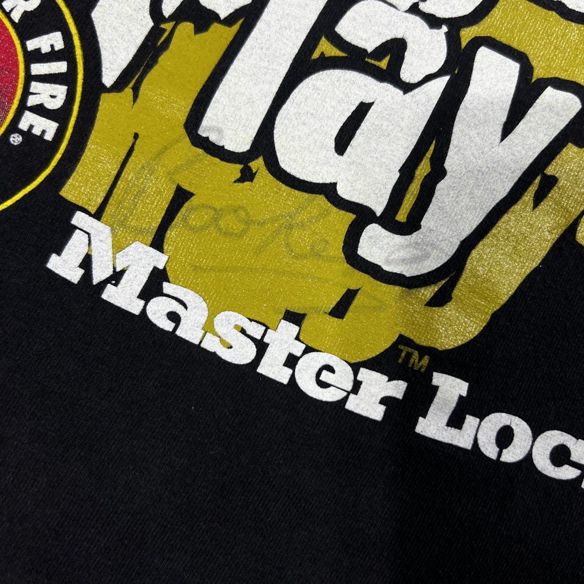 WWE 1999 WCW MASTER LOCK SHIRT Size US XL / EU 56 / 4 - 5 Thumbnail
