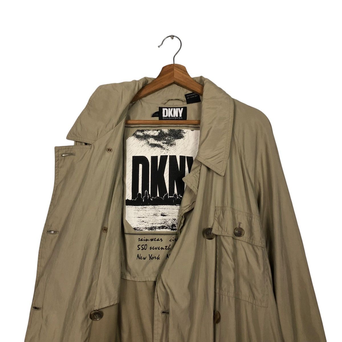 DKNY × Japanese Brand 🔥VINTAGE LONG JACKET DKNY BONDAGE PARACHUTE BIG LOGO LINING Size US M / EU 48-50 / 2 - 13 Thumbnail