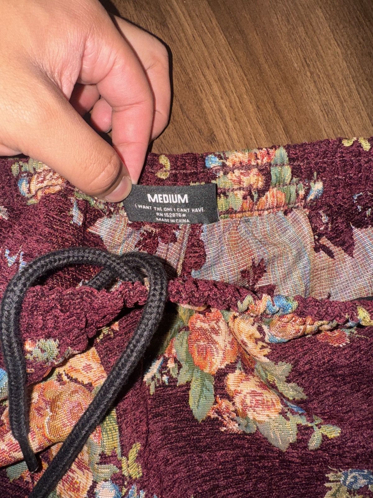 Pleasures Pleasures Floral Embroidered Shorts Size US 32 / EU 48 - 5 Thumbnail