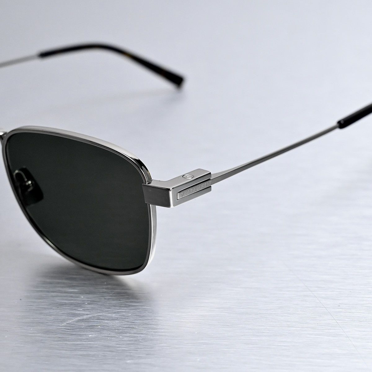 Saint Laurent Paris SAINT LAURENT SL 741 SUNGLASSES Size ONE SIZE - 3 Thumbnail