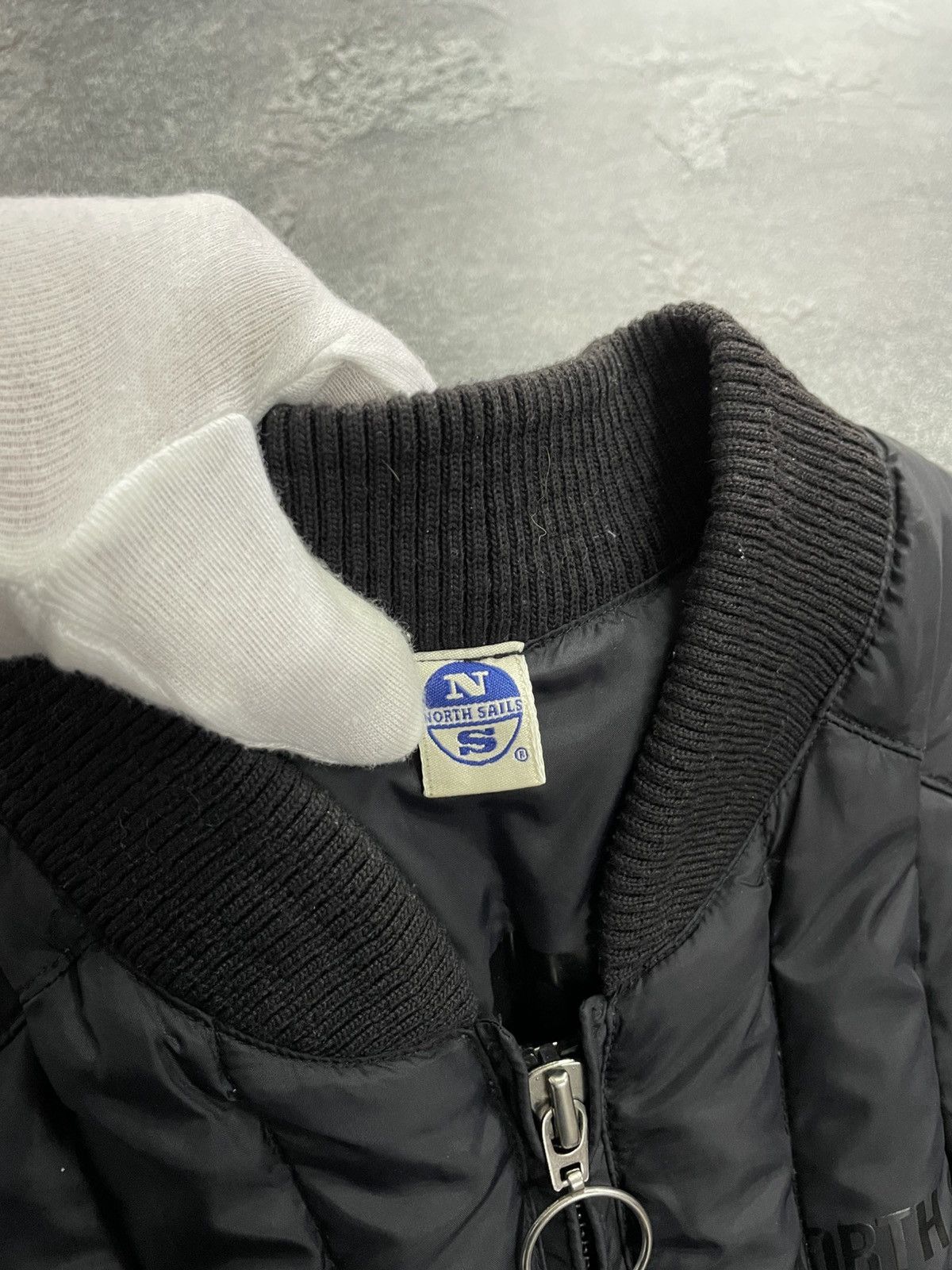 Other North Sails Men’s Down Puffer Black Jacket Bomber L size Size US L / EU 52-54 / 3 - 3 Thumbnail