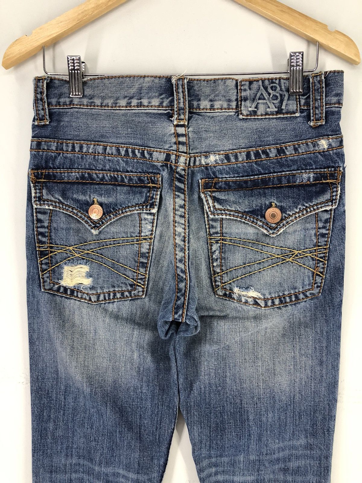 Aeropostale Vintage Aeropostale Driggs Slim Bootcut Distressed Jeans Size US 29 - 17 Thumbnail