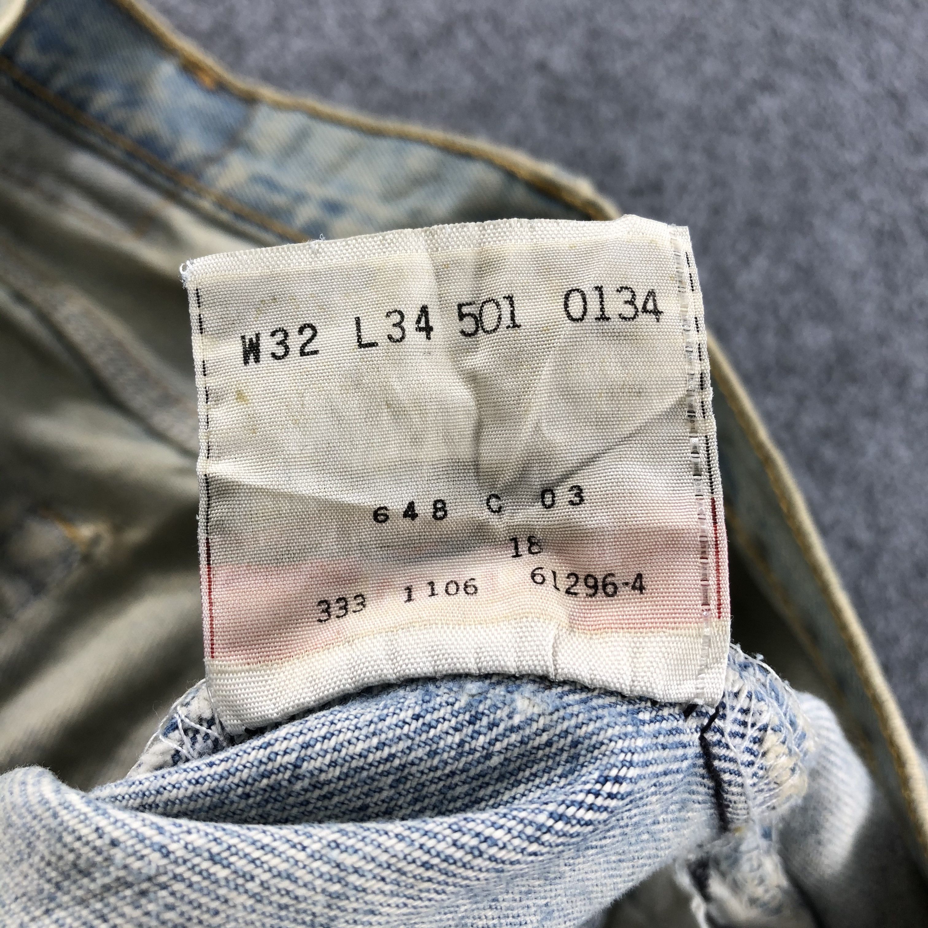 Levi's × Vintage 90s Vintage Light Wash Levis 501 Jeans-JM1827 Size US 32 / EU 48 - 12 Thumbnail