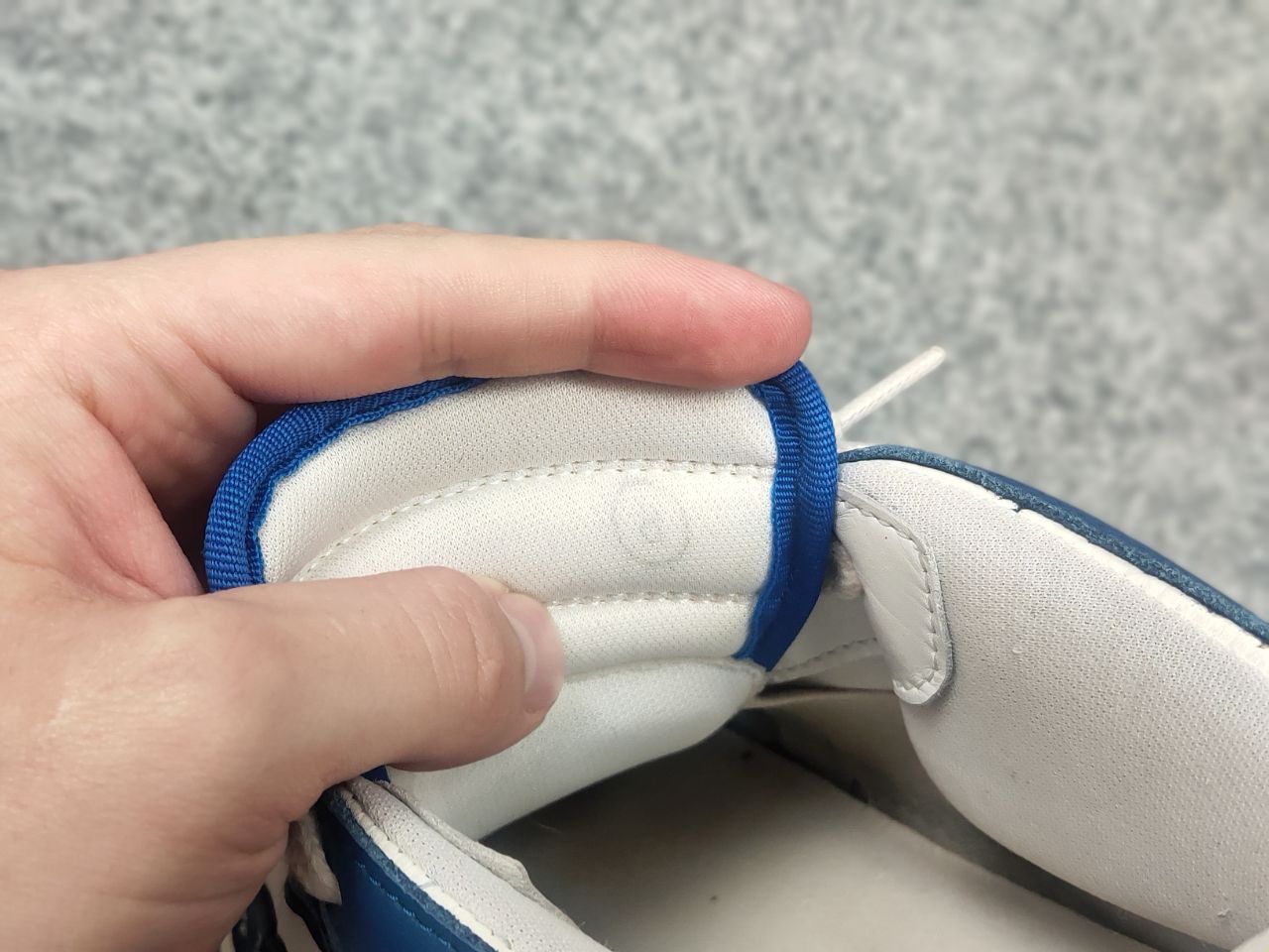 Represent Clo. Represent Reptor Low top White Blue Logo Leather Sneakers Size US 8 / EU 41 - 19 Thumbnail