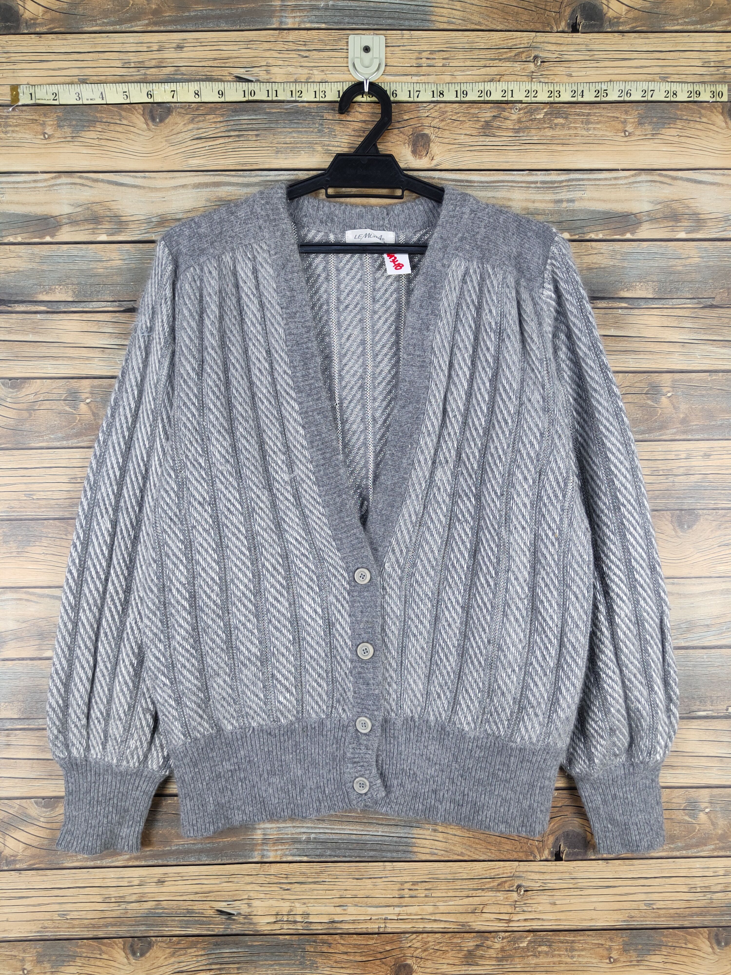 Vintage Le Muda Gray Knitwear vintage Cardigan #W1348 Size US M / EU 48-50 / 2 - 1 Thumbnail