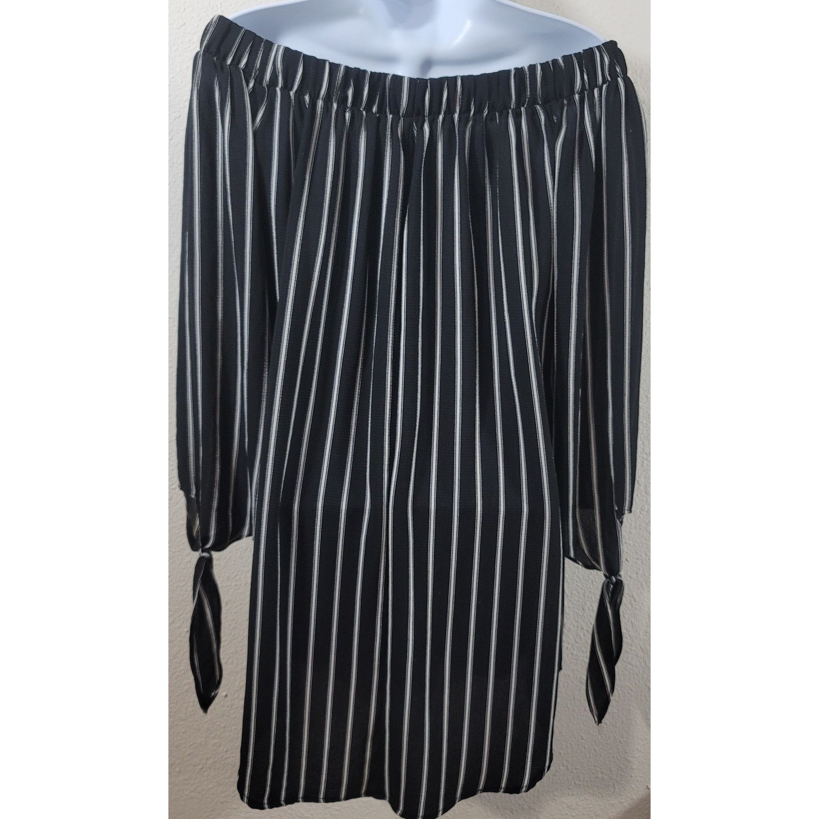 Other Rhapsody Black White Striped Off The Shoulder Top Medium Size M / US 6-8 / IT 42-44 - 2 Thumbnail