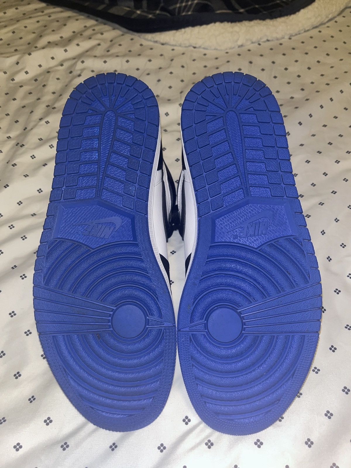 Jordan Brand Air jordan 1 royal toe Size US 11 / EU 44 - 3 Thumbnail