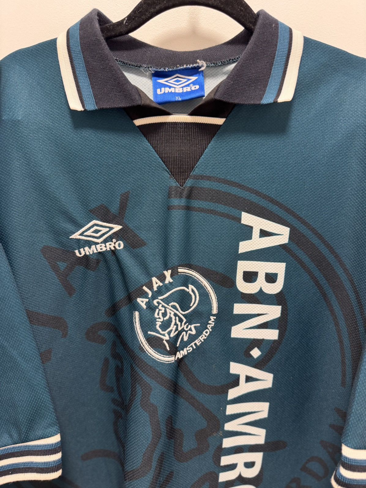 Umbro Vintage Umbro Ajax 1995-1996 Away Soccer Football Jersey Size US XL / EU 56 / 4 - 3 Thumbnail