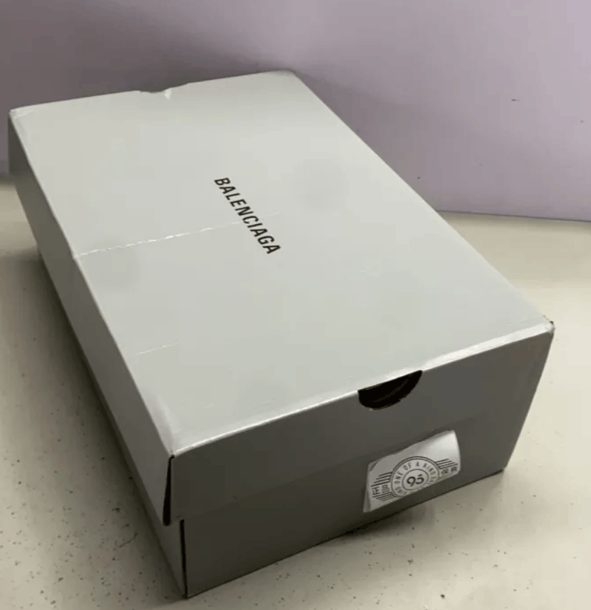 Balenciaga Balenciaga Low-Top Sneakers Size US 7 / IT 37 - 9 Thumbnail