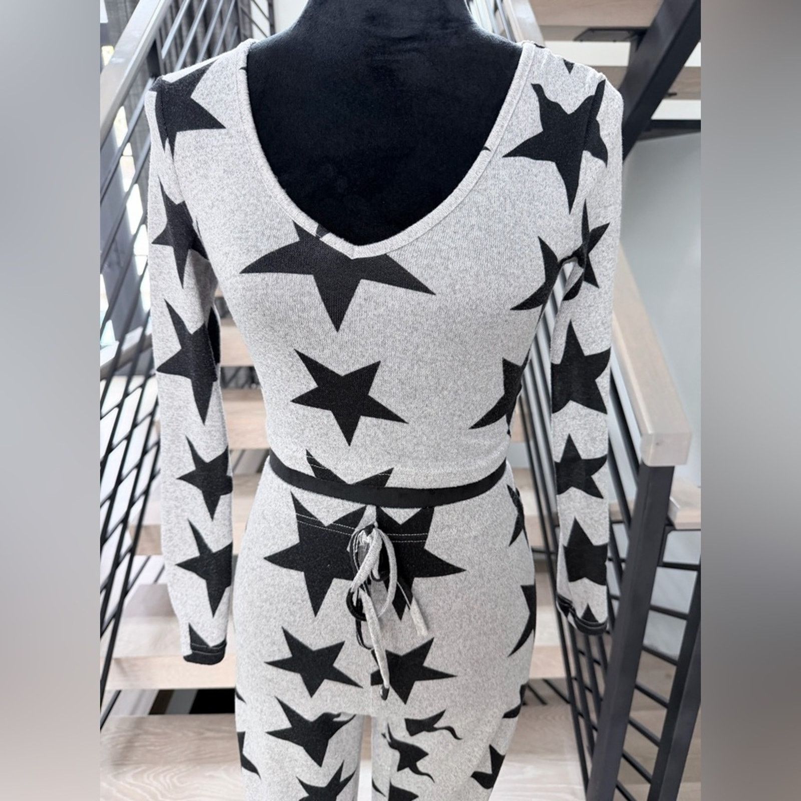 Other New Y2K Grey Black Star Patterned Matching piece w Leggings Size 26" / US 2 / IT 38 - 4 Thumbnail