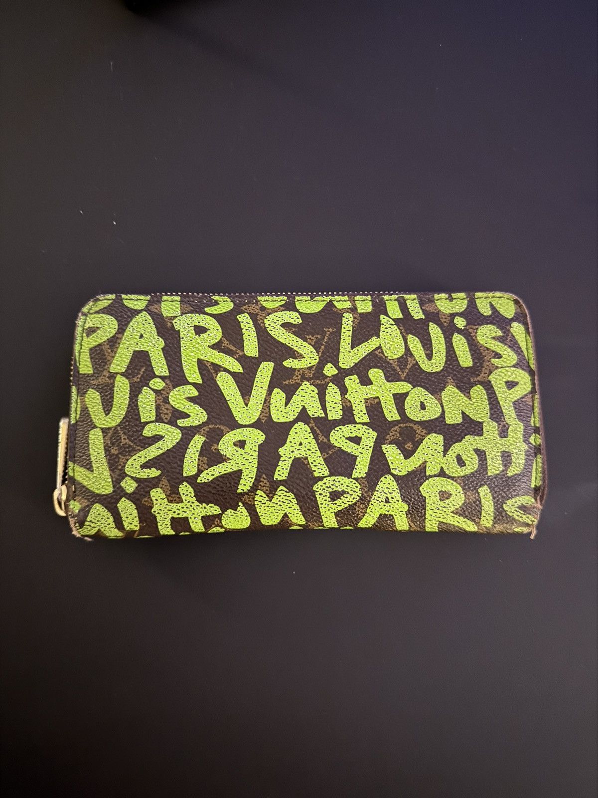 Louis Vuitton Louis Vuitton monogram grafitti zippy wallet Size ONE SIZE - 2 Thumbnail