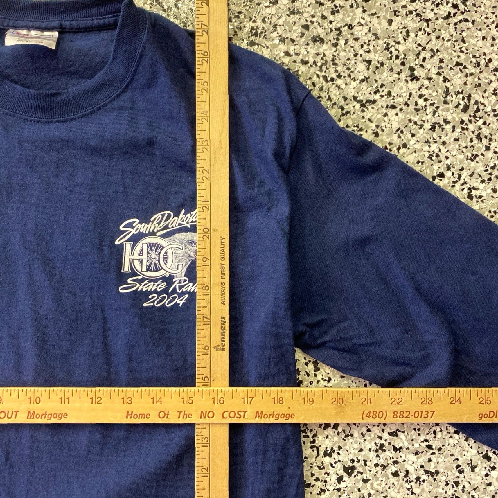 Vintage VINTAGE Sturgis T-Shirt South Dakota Rapid City Rally 15th Annual 2004 Mens Medium Blue Short Sleeve Crew Neck Cotton Double-Sided Size US M / EU 48-50 / 2 - 2 Thumbnail