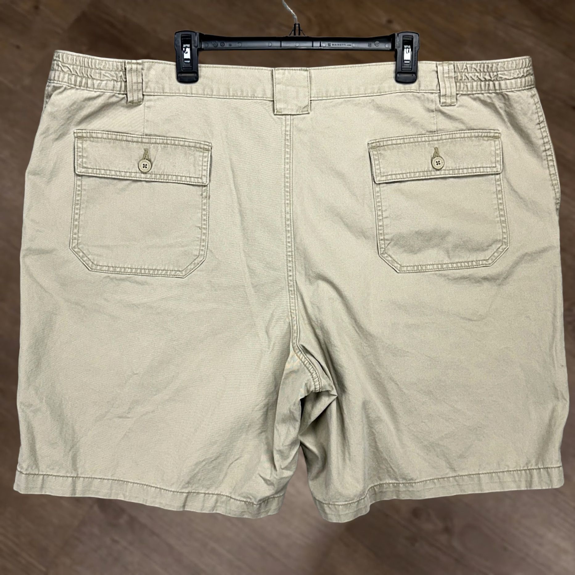 Vintage St. Johns Bay Cargo Shorts Mens Beige Flat Front Elastic Waist Pockets Size 50 Casual Outdoor Size US 34 / EU 50 - 1 Thumbnail