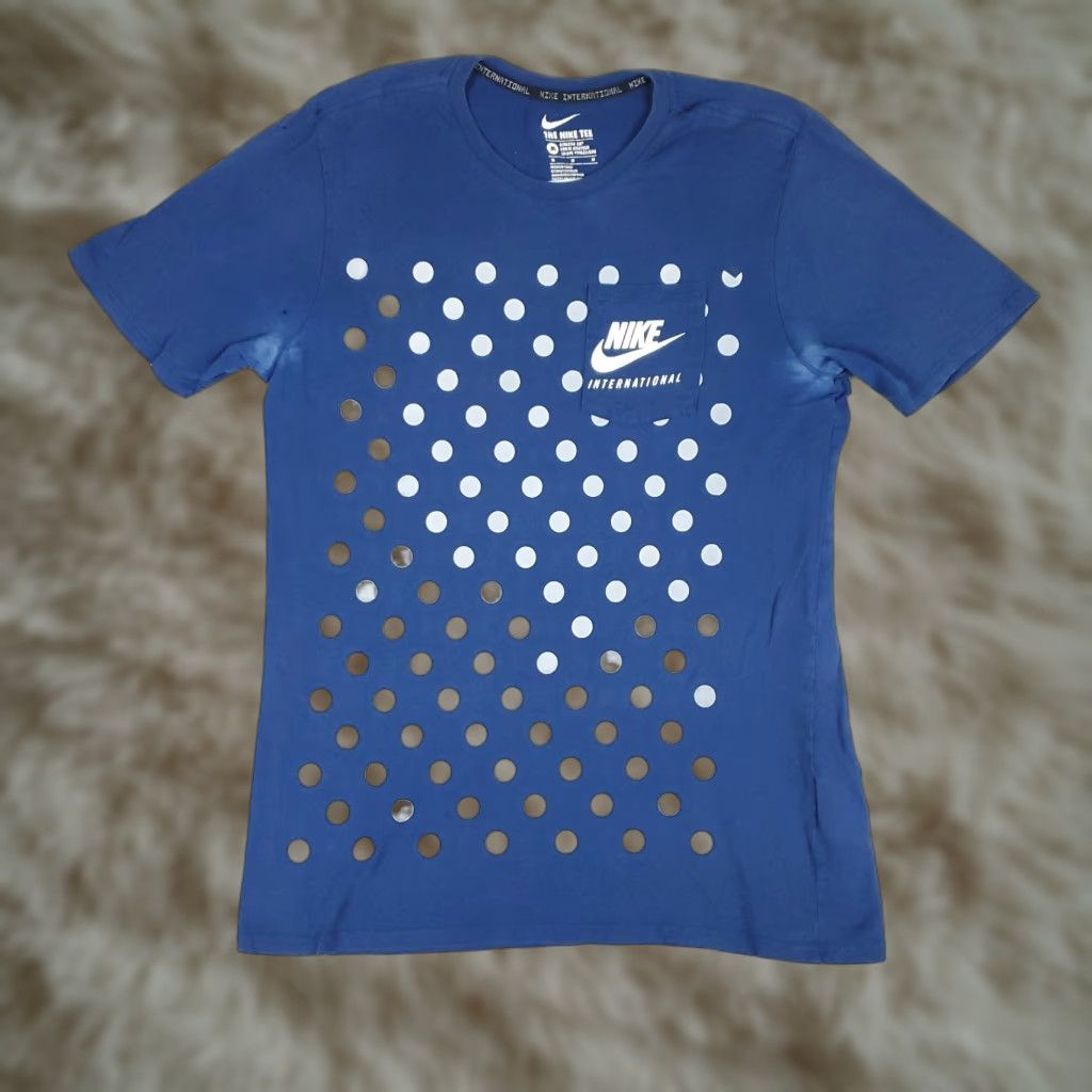 Nike Nike Blue Polka Dot Pocket T-Shirt Mens Size Medium Crew Neck Short Sleeve Cotton Adult Regular Size US M / EU 48-50 / 2 - 1 Thumbnail