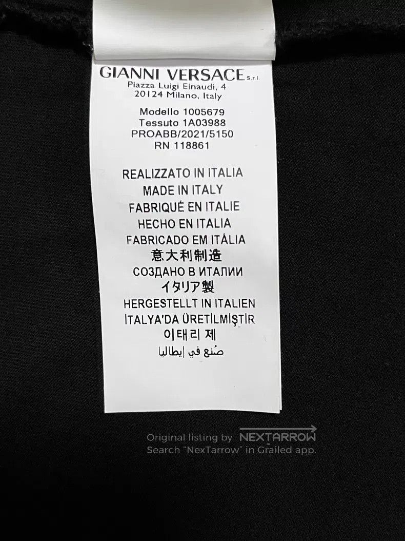 Versace Versace Embroidered T-shirt Size US M / EU 48-50 / 2 - 7 Thumbnail